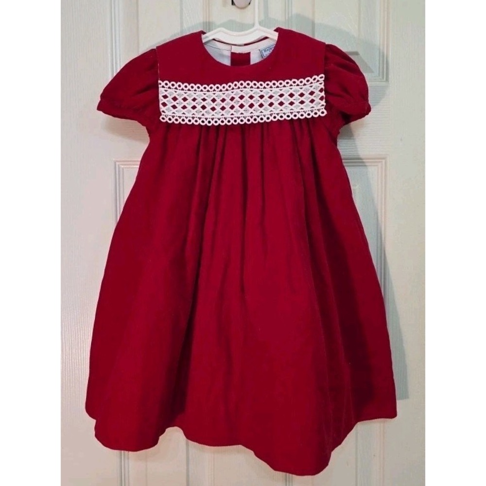 Bailey Boys VTG Beautiful Red Dress 2T Soft Embroidered Lace Lined Christmas